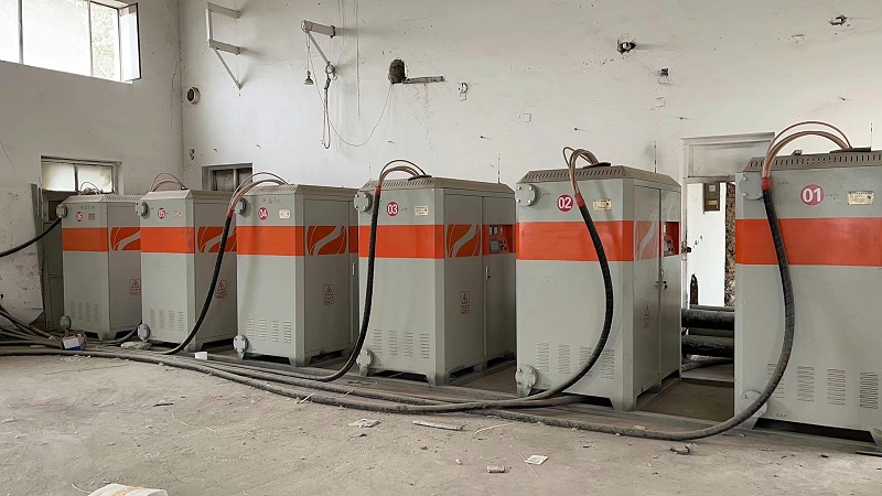 學(xué)校電磁供暖設(shè)備